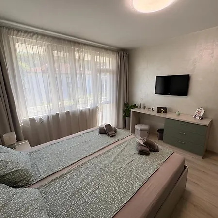 Апартамент в къщи