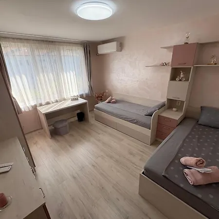 в къщи Велико Търново